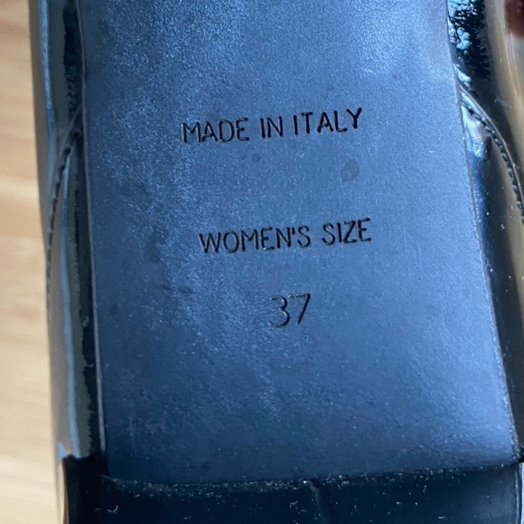 Roger Vivier Belle Metal Buckle Black Patent Leather Classic Formal Block Heels - Picture 8 of 11